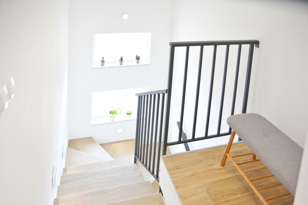 Modern Apartment Vitrenjak Zara Esterno foto
